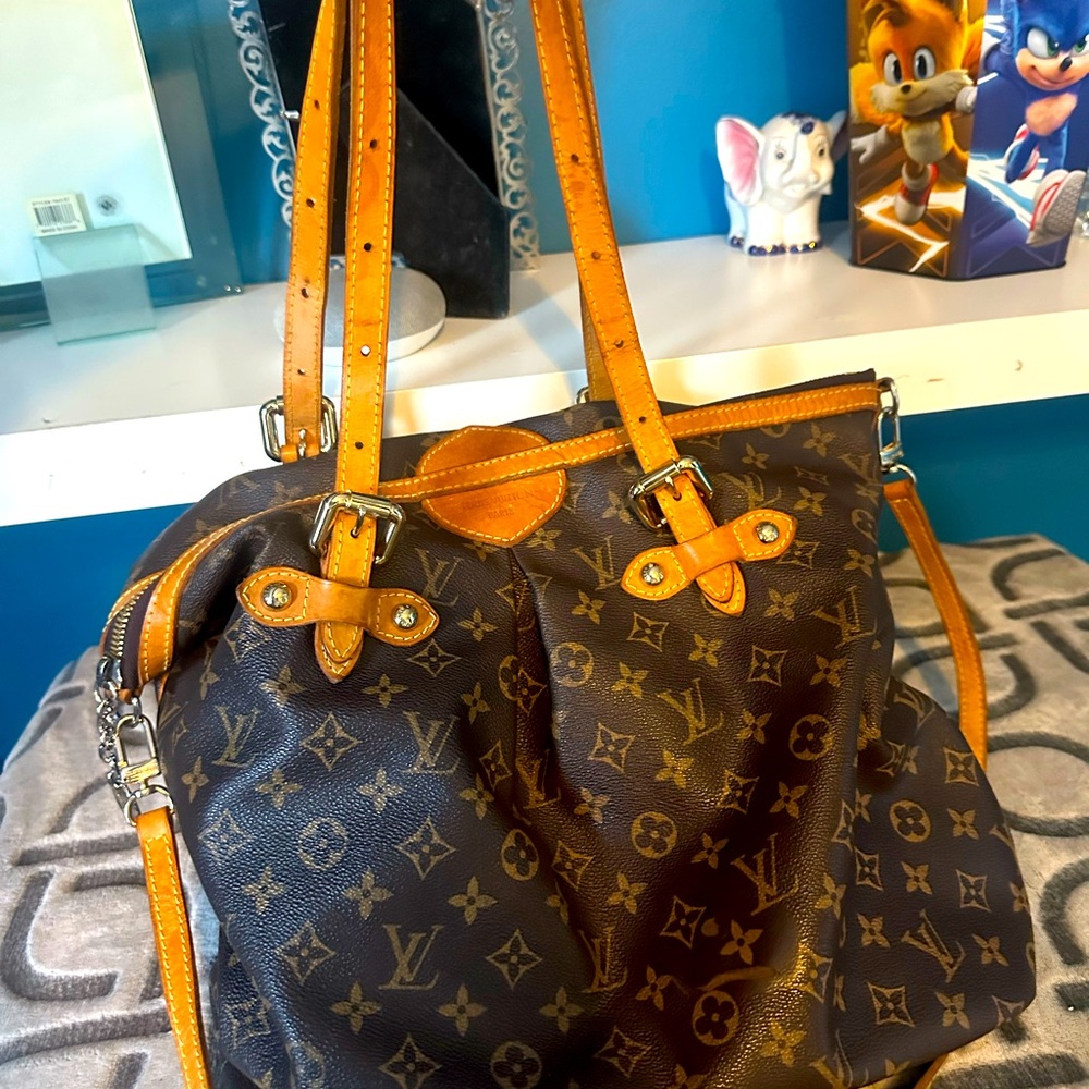 Louis Vuitton bag